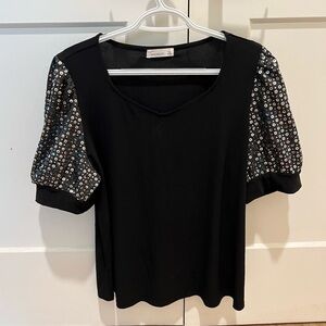 89th + Madison Woman’s Blouse size 1X
